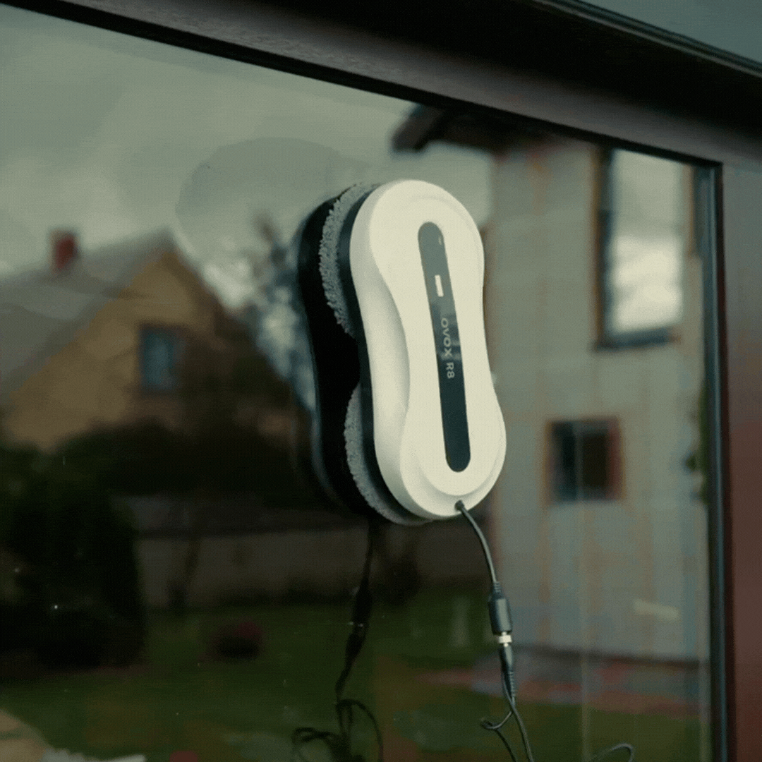 Window cleaning robot OVOX R8